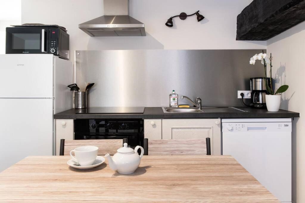 Appartamento Beau T3 *** pour 2 à 4 pers avec patio privatif La Couarde-sur-Mer Esterno foto