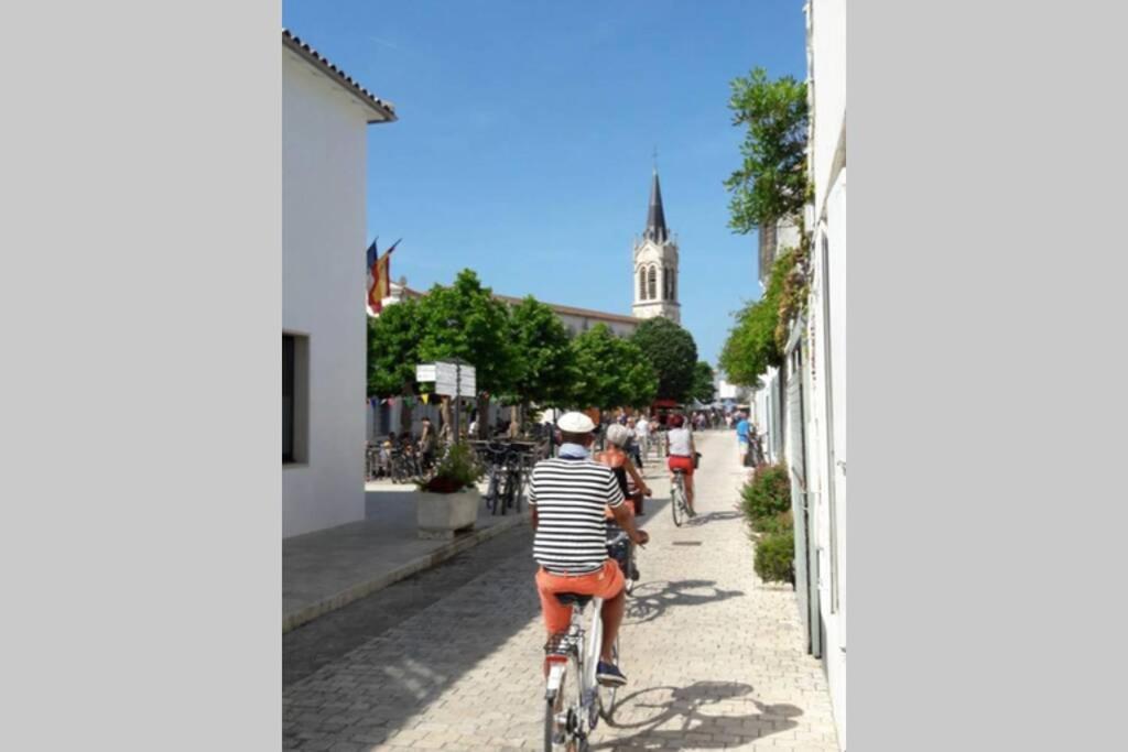 Appartamento Beau T3 *** pour 2 à 4 pers avec patio privatif La Couarde-sur-Mer Esterno foto